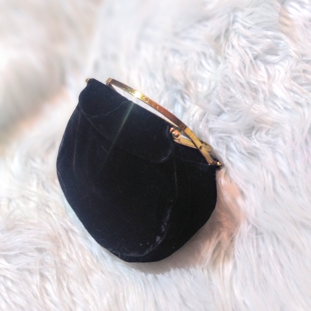Vintage Black Velvet purse - Picture 6 of 8